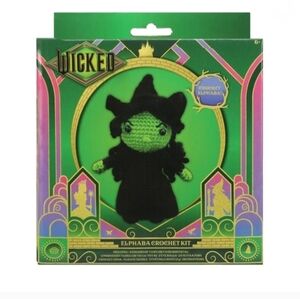 Elphaba Crochet Kit - Green